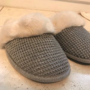 Victoria’s Secret Grey Knit Slipper